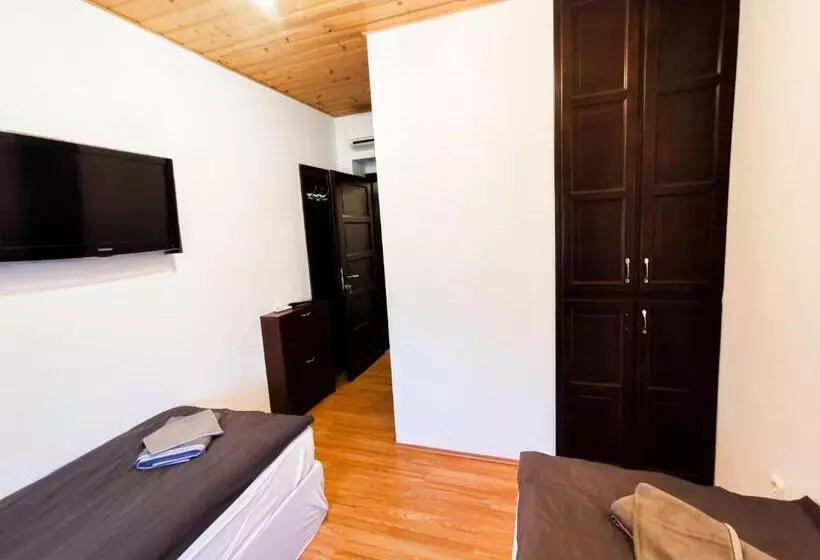 Aamiaismajoitus (B&B) Greenfield Panzió