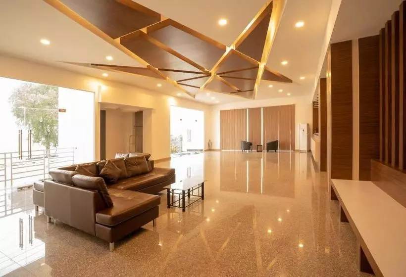 Hotelli Intouch Riverside