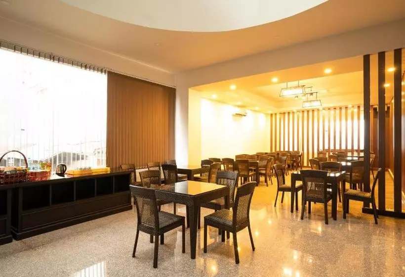 Hotelli Intouch Riverside