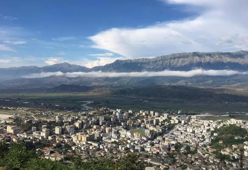 ペンション Silver Hill Guesthouse