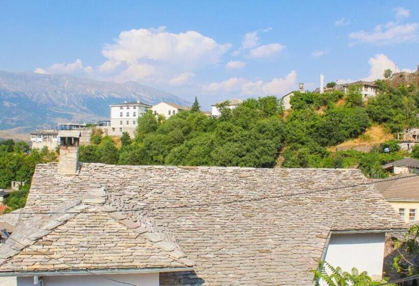 膳宿费 Silver Hill Guesthouse