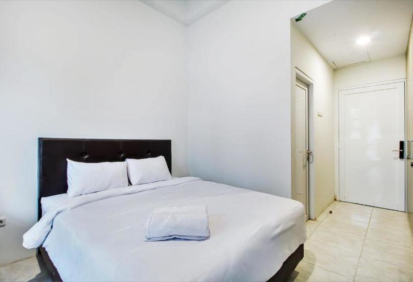 Pensão De 80 S Genteng Ijo