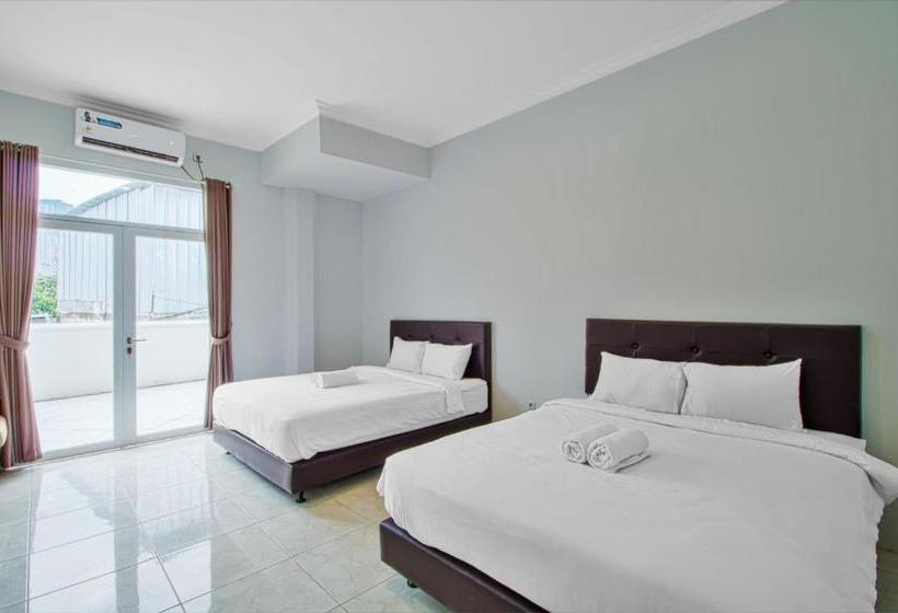 Pensão De 80 S Genteng Ijo