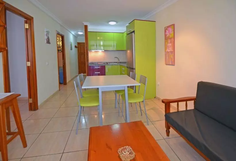 Apartamentos Los Juncos Ii