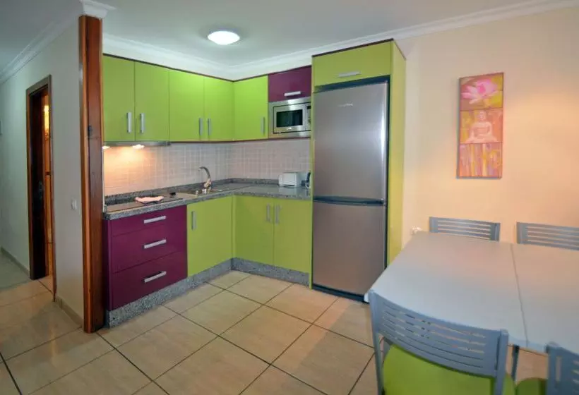 Apartamentos Los Juncos Ii