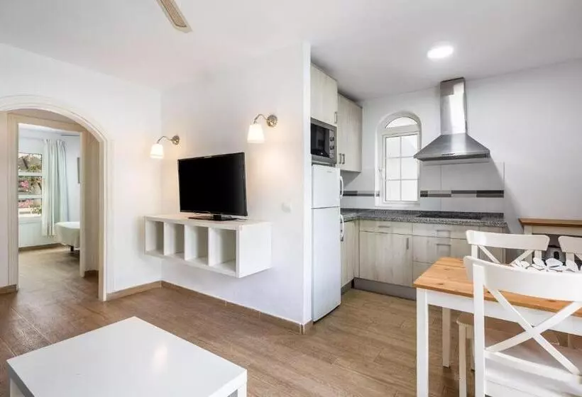 Billy's Puerto de Mogán Apartments by Livvo