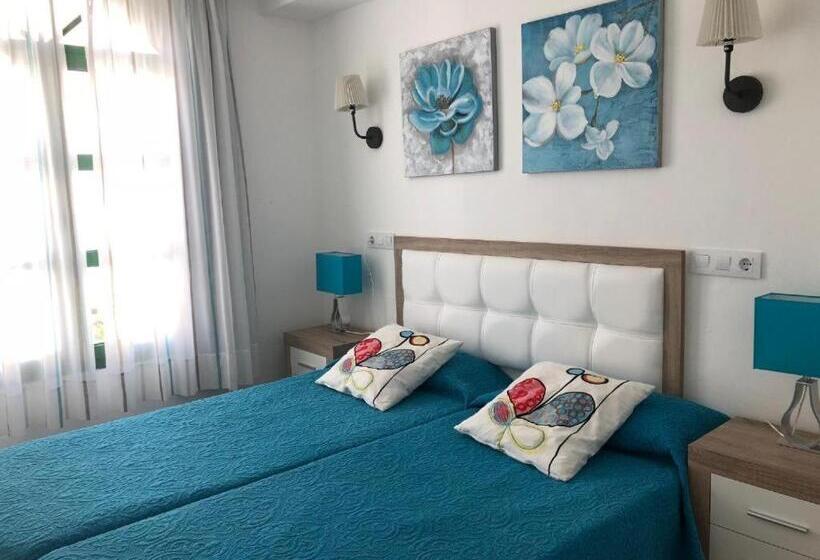 Billy's Puerto de Mogán Apartments by Livvo