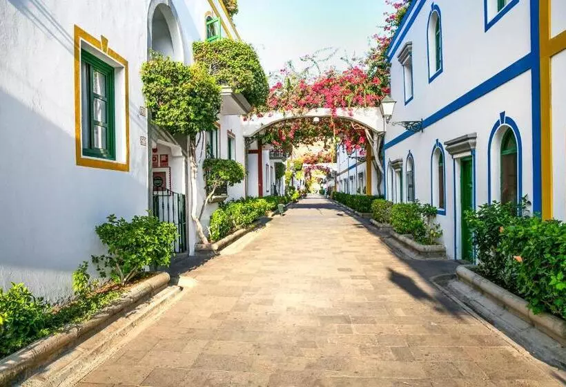 Billy's Puerto de Mogán Apartments by Livvo