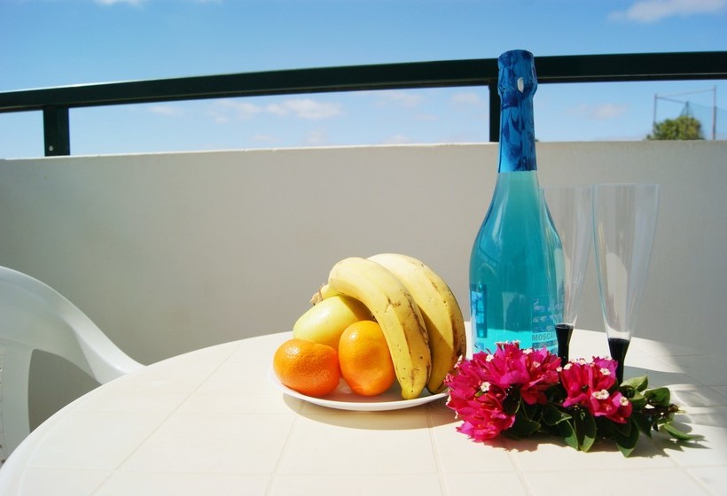 Club Las Colinas Apartamentos