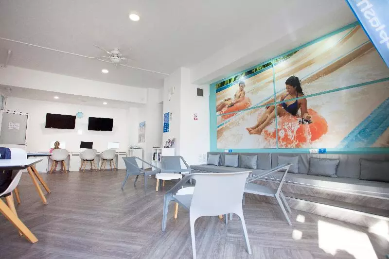 Coral Compostela Beach Golf