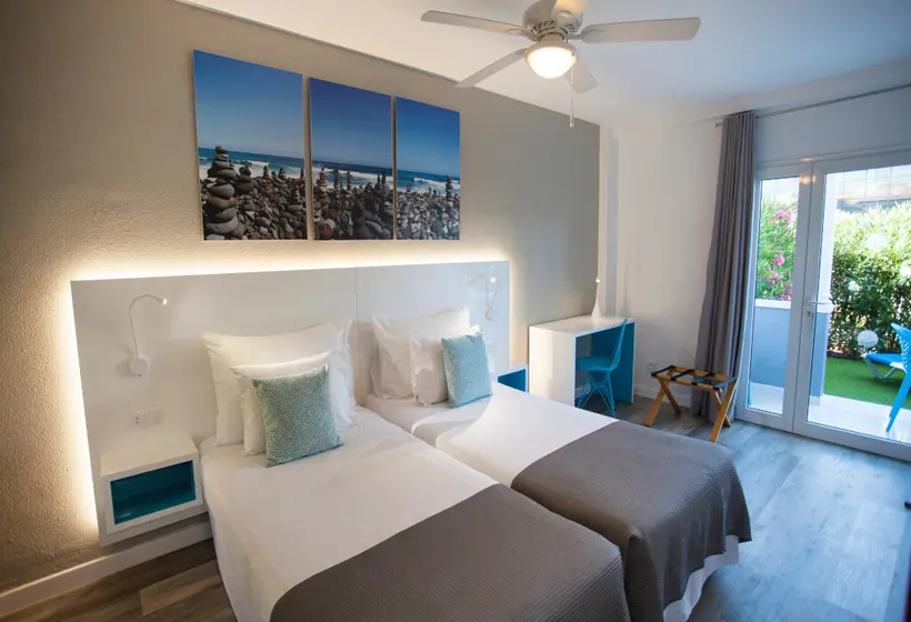 Coral Compostela Beach Golf