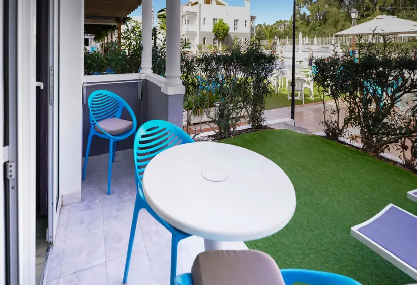 Coral Compostela Beach Golf