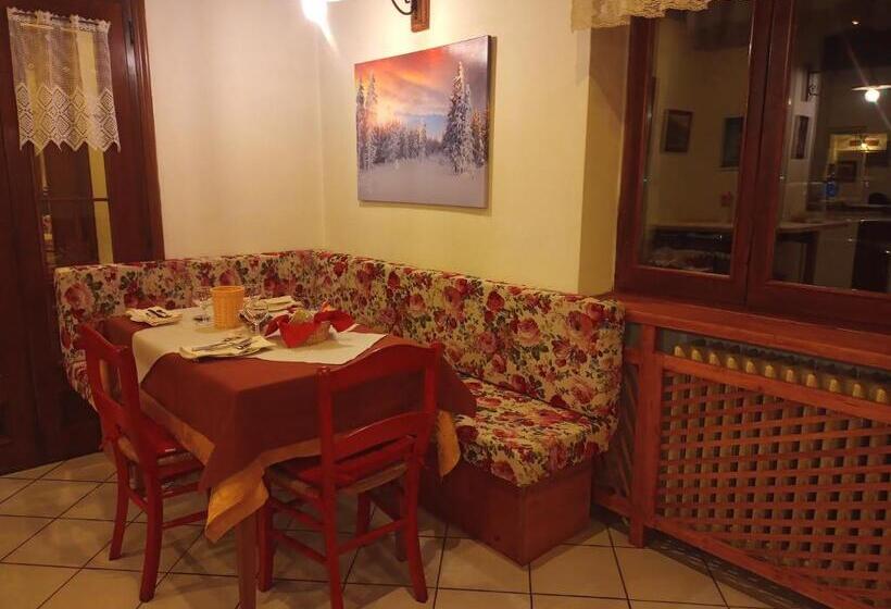 酒店 Albergo Martinet