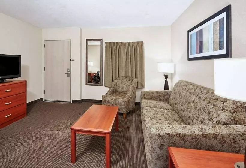 호텔 Americinn By Wyndham Douglas/saugatuck