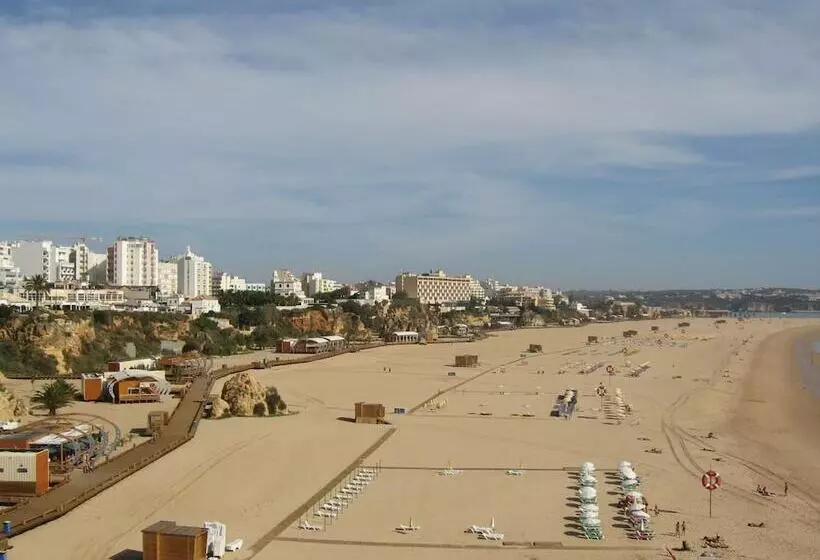 בית מלון כפרי Avenida Praia