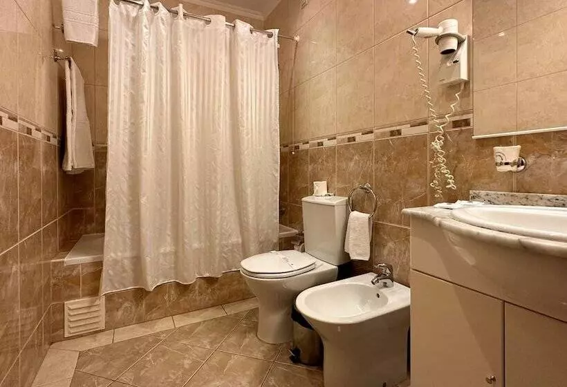 בית מלון כפרי Avenida Praia