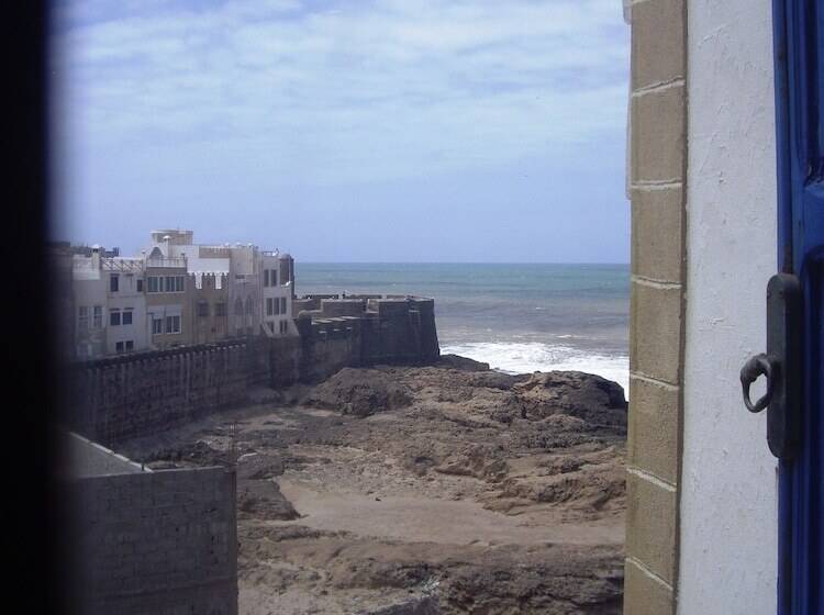 בית מלון כפרי Dar Al Bahar