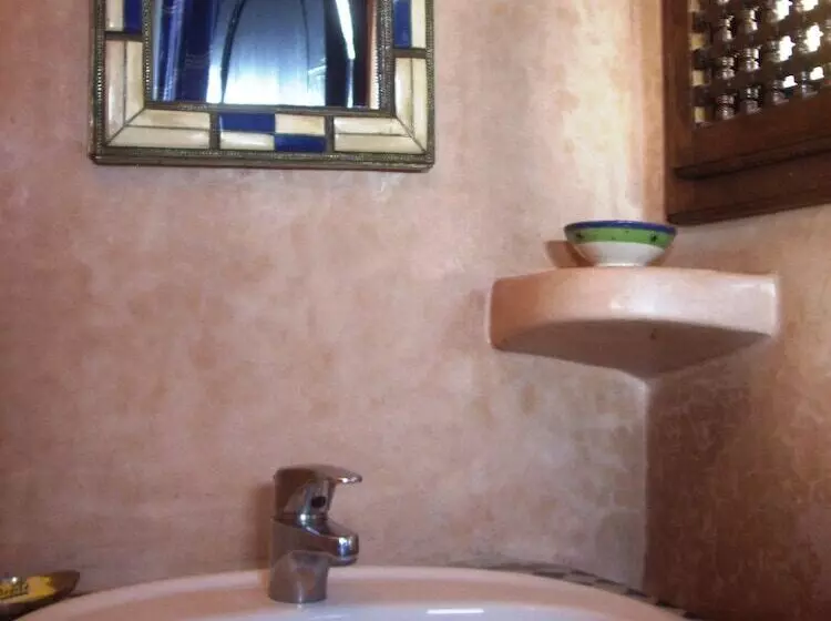 ホテル Dar Al Bahar