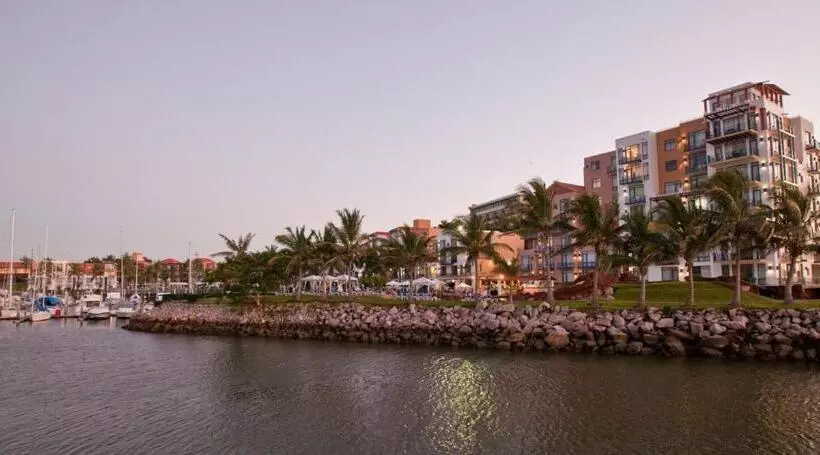 Hotel El Cid Marina Beach