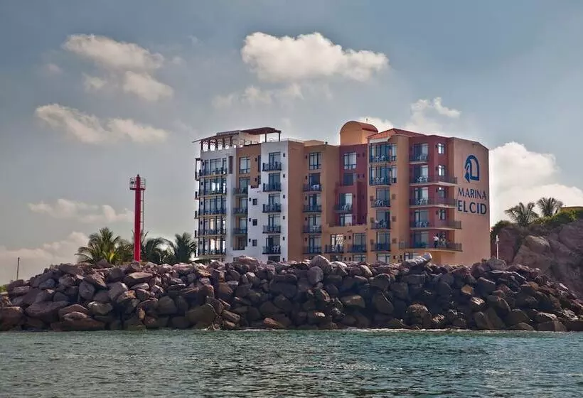 Hotel El Cid Marina Beach