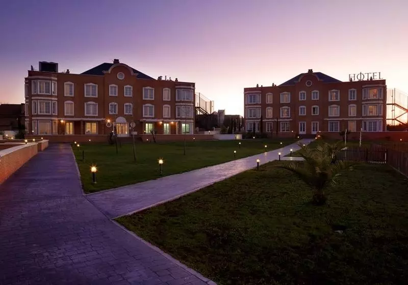 ホテル Exe Zarzuela Park