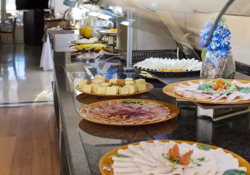 ホテル Exe Zarzuela Park