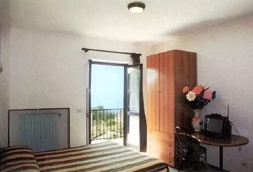 Отель La Capannina