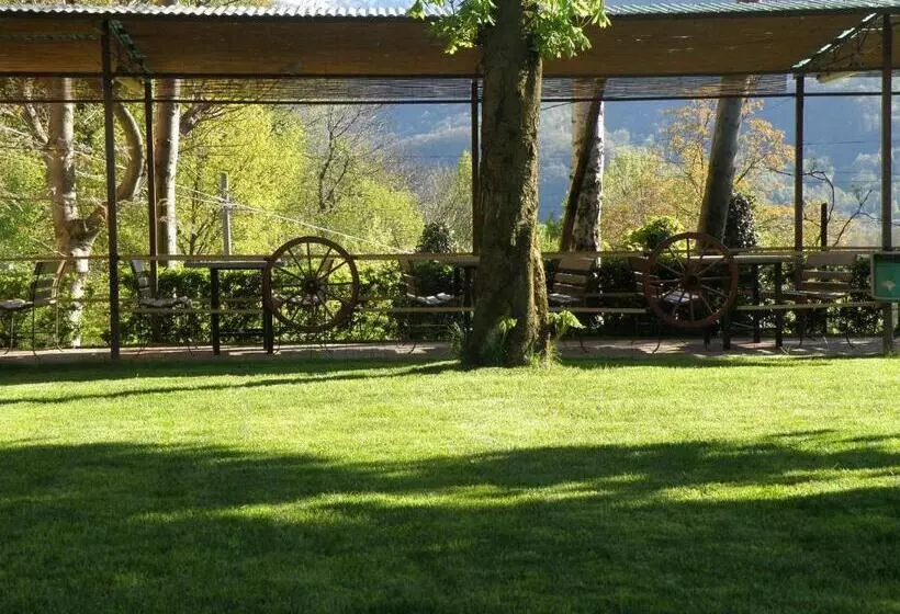 Отель La Colletta