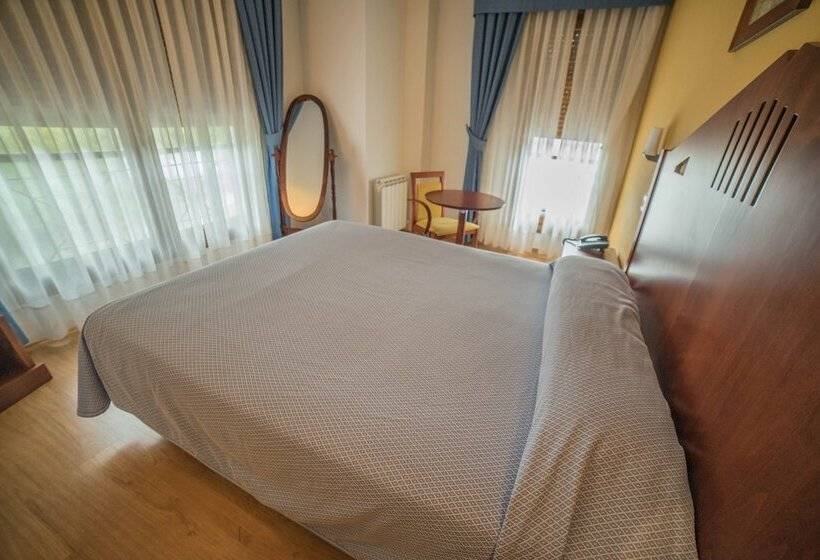 Отель Las Cruces