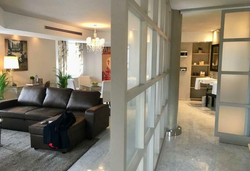 Отель Nature Oviedo