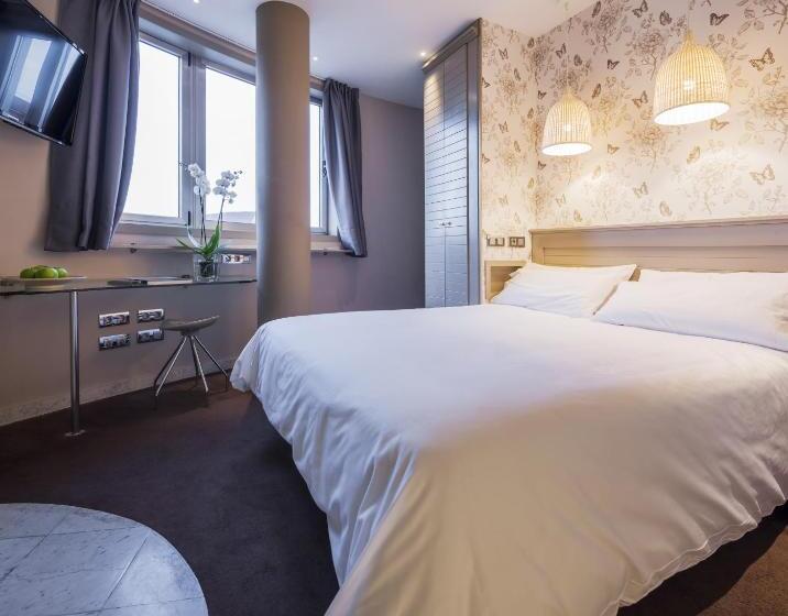 Отель Nature Oviedo