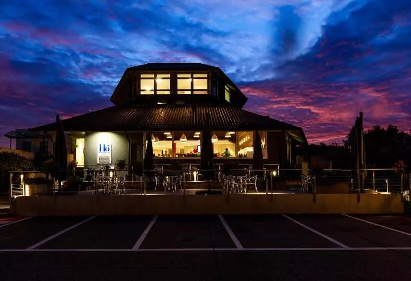 Отель Oleggio Malpensa