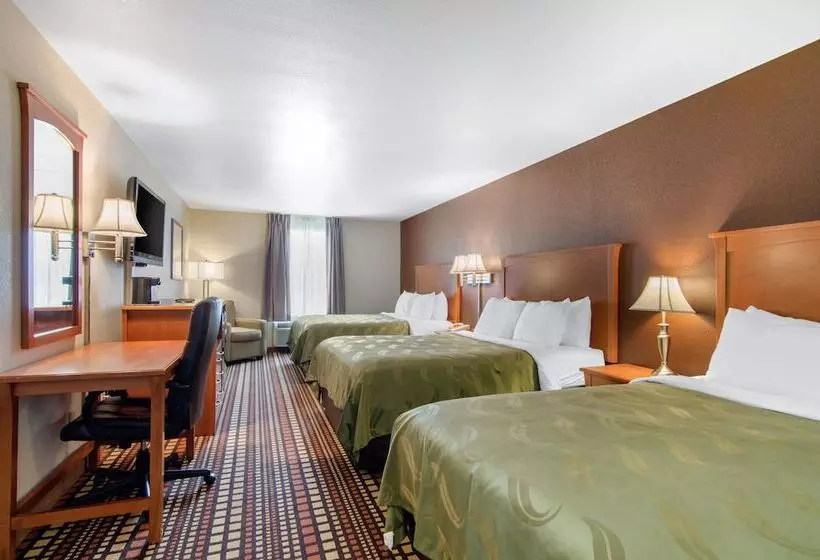 호텔 Quality Inn Kearney  Liberty