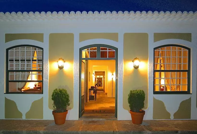 Отель Quinta De Nossa Senhora Das Mercês