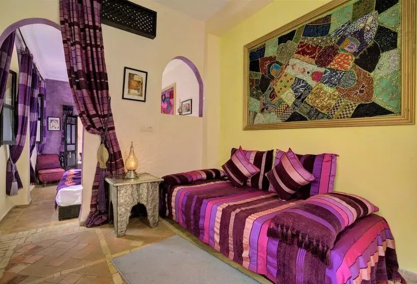 هتل Riad Dar El Souk