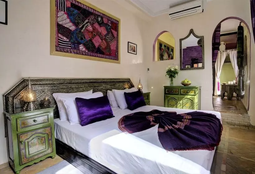هتل Riad Dar El Souk