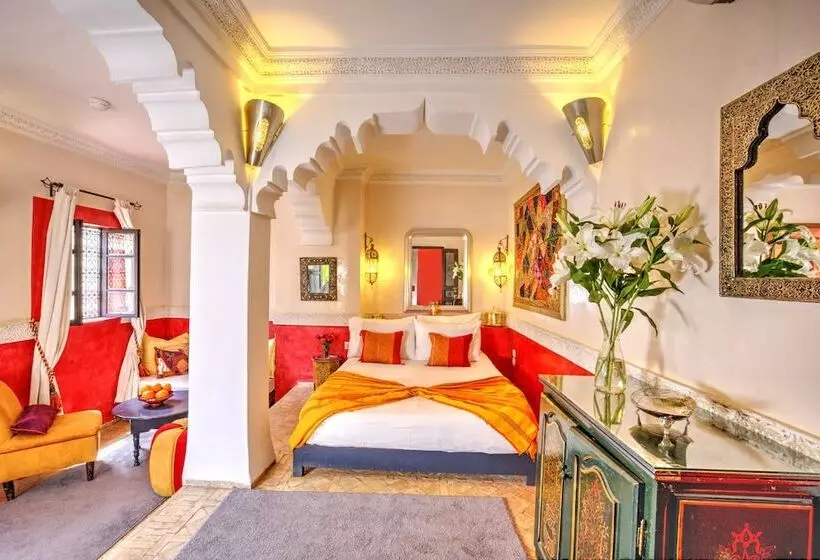 هتل Riad Dar El Souk