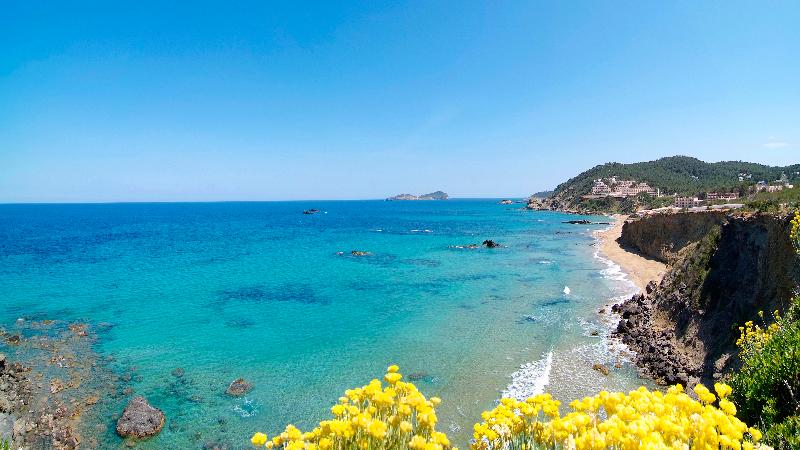 Invisa Hotel Club Cala Verde