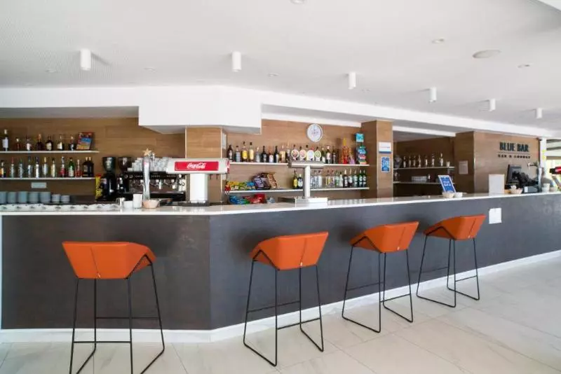 Invisa Hotel Club Cala Verde