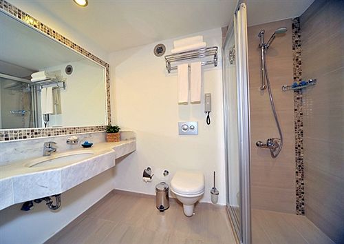 Izer Hotel Beach Club  All Inclusive