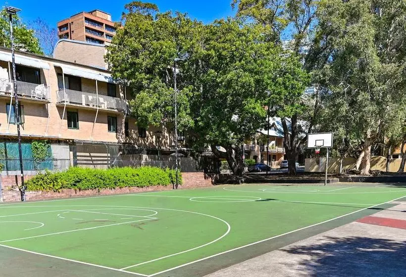 Nesuto Woolloomooloo