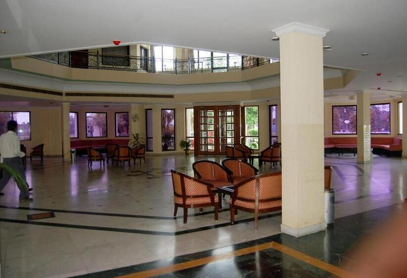 Residência The Royal Residency