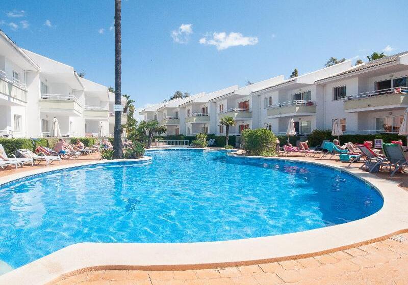 Universal Aparthotel Elisa