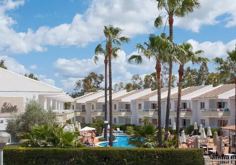 Universal Aparthotel Elisa