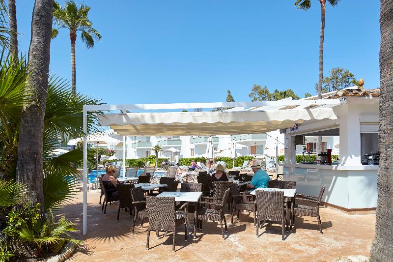 Universal Aparthotel Elisa