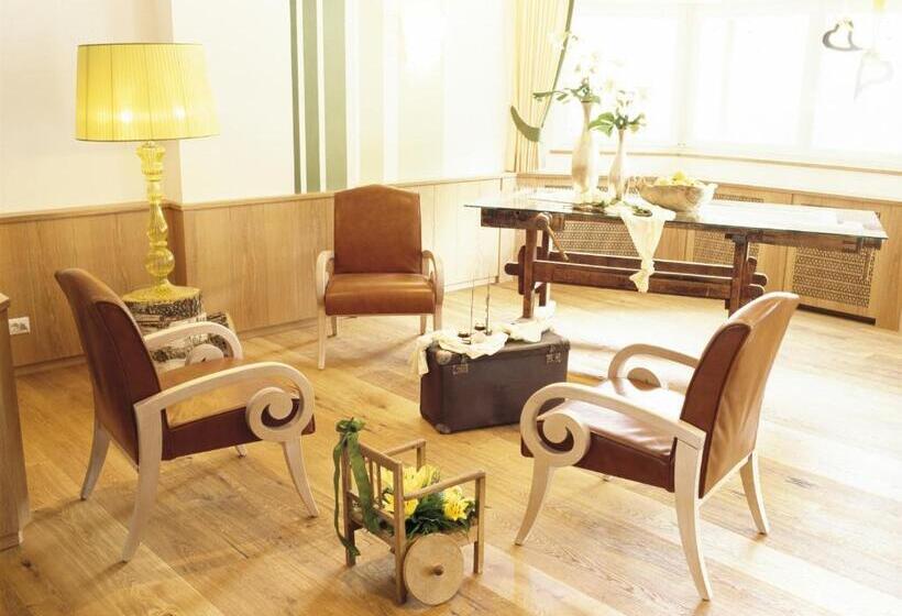 Apartmenthotel Ritterhof Suites & Breakfast