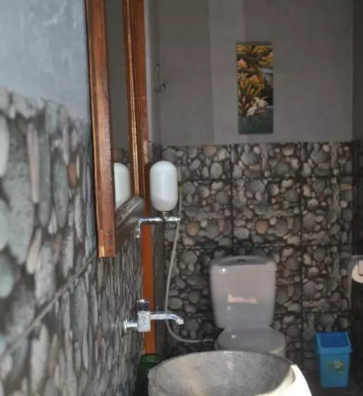 Majatalo Putu Guest House Pemuteran