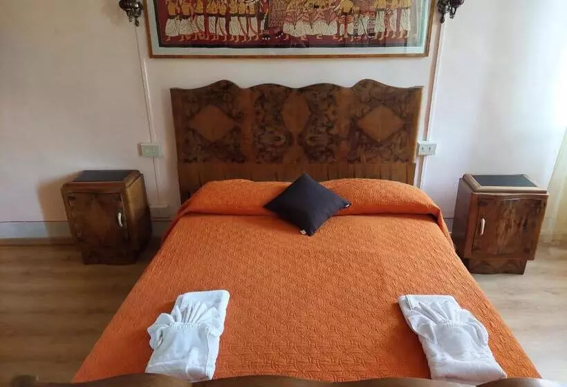 هتل Bordeghina B&b In Farmhouse