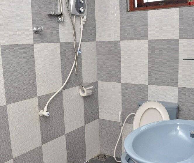 בית מלון כפרי Chrish Residence