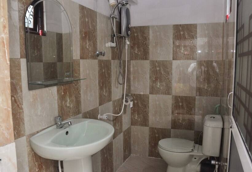 בית מלון כפרי Chrish Residence